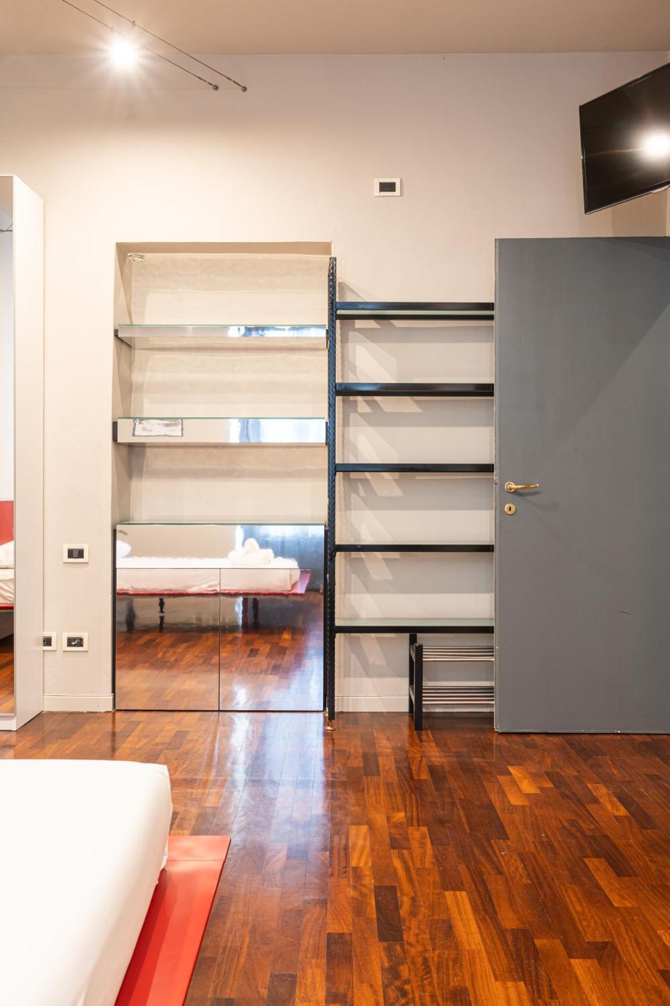 Spacious Onebedroom Navigli - Mirable Pm Milan Exterior photo